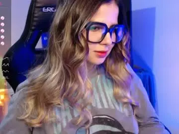 Chaturbate Live Sex Cam of avrill_morgan