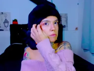 Chaturbate Live Sex Cam of lannie_gonzales