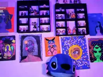 Chaturbate Nude Webcam of catalehia_moonlightt