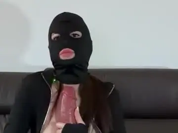 Chaturbate Live Sex Cam of celeste_grayson