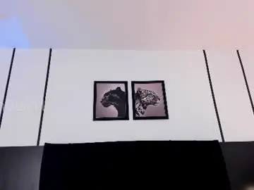 Chaturbate Live Sex Cam of arwenstar11