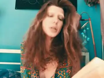 Chaturbate Adult Video Chat of viviendarkbloom