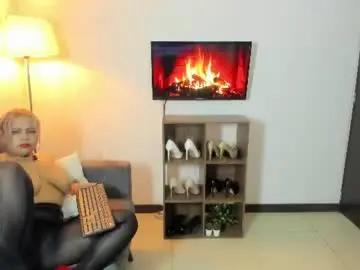 Chaturbate Watch Live Sex Cams of jelena_noura23