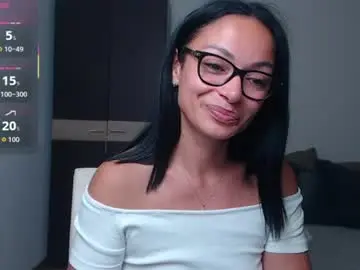 Chaturbate Best live sex cam show of serenesophi