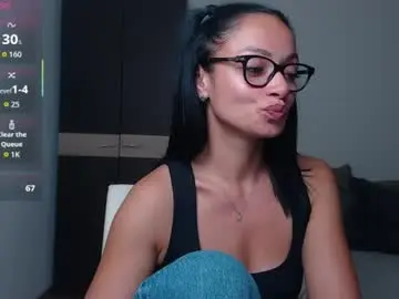 Chaturbate Nude Webcam of serenesophi