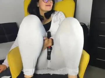 Chaturbate Adult Webcam of adriana71