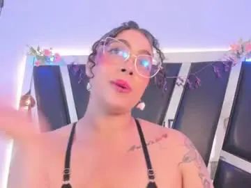 Chaturbate Adult Webcam of antonellepiercee