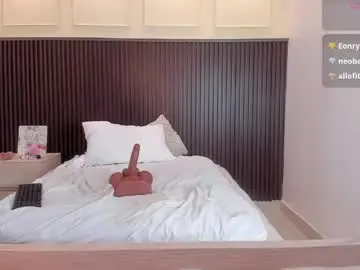 Chaturbate Free Live Porn of melissarouge