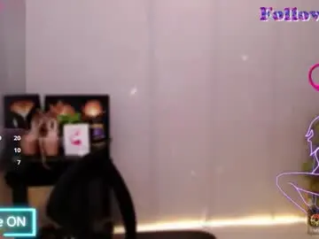 Chaturbate Watch Live Sex Cams of sweetleah_1998