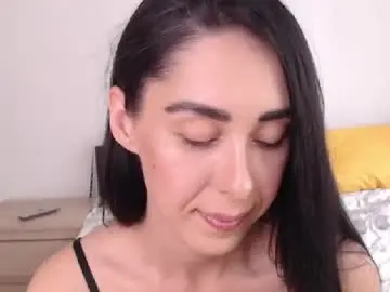 Chaturbate Free Live Porn of brunettgirl_
