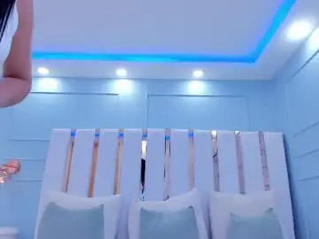 Chaturbate Best live sex cam show of isabella_lau