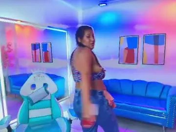 Chaturbate Live Porn of isabella_rows