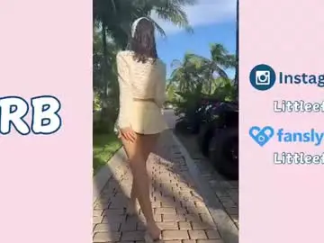 Chaturbate Best live sex cam show of little_effy18_