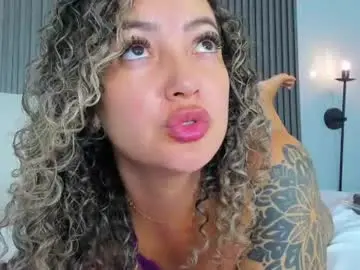 Chaturbate Free Porn Cam of mia_dollce