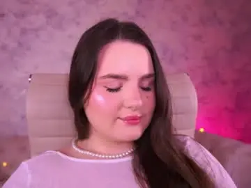 Chaturbate Live Sex Cam of cuteamberr