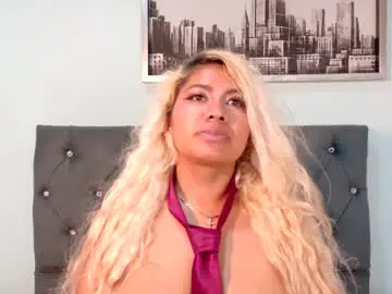 Chaturbate Watch Live Sex Cams of ivonnybon