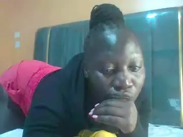 Chaturbate Live Sex Cam of ladyblossoms19