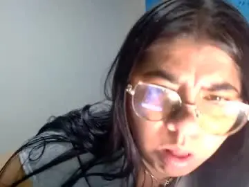 Chaturbate Free Live Porn of kimmy_kimmy_