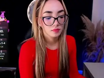Chaturbate Watch Live Sex Cams of sarajonesxxx
