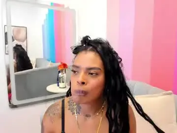 Chaturbate Sex Cam of emmaebony_