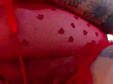 Chaturbate Live Sex Cam of chloerossee