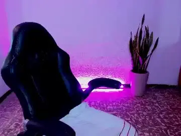 Chaturbate Live Sex Cam of shaaroonhillss1