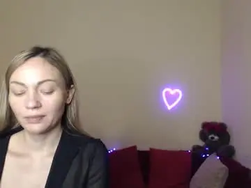 Chaturbate Sex Chat of mikkey_mouse8