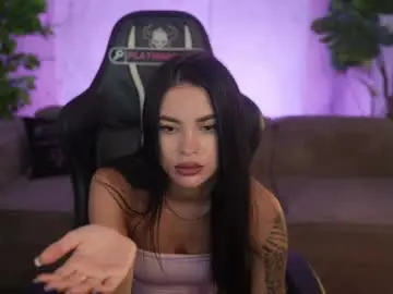 Chaturbate Sex Cam of kira0541