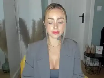 Chaturbate Best live sex cam show of sexy_coralie