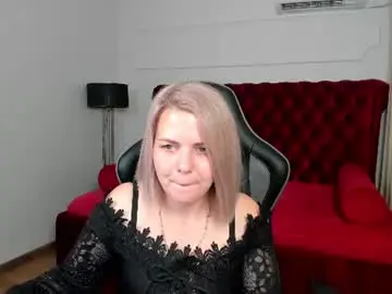 Chaturbate Best Webcam of adeleravelle
