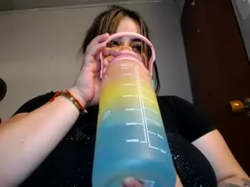 Chaturbate Live Sex Cam of penelope_witts
