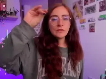 Chaturbate Live Sex Cam of linda_giggle