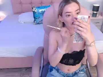 Chaturbate Watch Live Sex Cams of zoee_joness