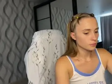Chaturbate Adult Video Chat of litle_girl05