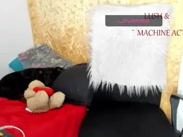 Chaturbate Live Sex of sarahlovexxv