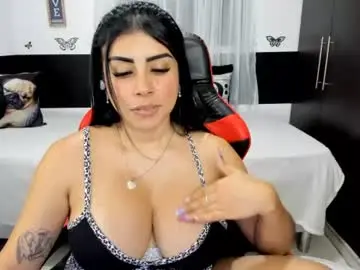 Chaturbate Best live sex cam show of lucy007_