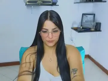 Chaturbate Live Porn of cristal_hot07