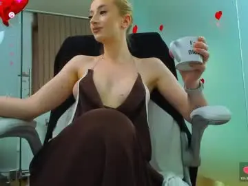 Chaturbate Live Sex Cam of aileen_williams