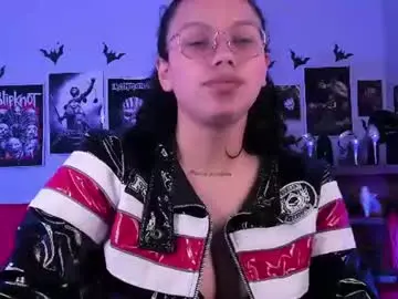 Chaturbate Live Sex Cam of lilith_deveraux_