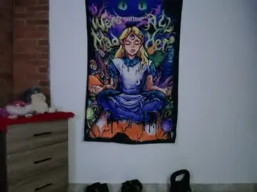 Chaturbate Watch Live Sex Cams of maliceinwonderland25