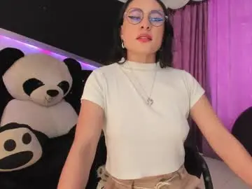 Chaturbate Live Sex Cam of coral_gibson