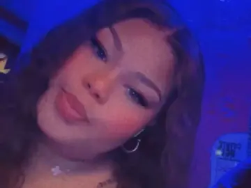 Imlive Live Sex Cam of amouraxluxe