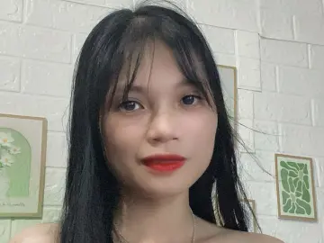 Imlive Free Live Porn of Lucie068