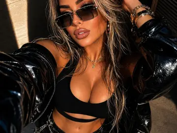 Imlive Best live sex cam show of SamanthaRogue