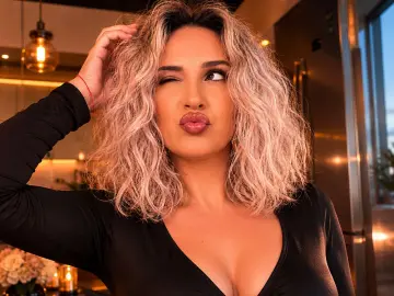 Imlive Free Live Porn of LaylaBlake