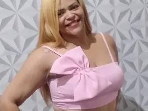 Myfreecams Private Sex Chat of naughtygirl20
