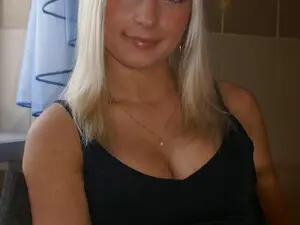 Myfreecams Live Porn of Hellollooll