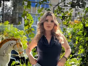 Myfreecams Free Live Porn of MissLinda