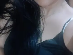 Myfreecams Nude Webcam of sophie_21_