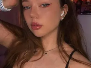Myfreecams Live Sex Cam of Milly_Saint